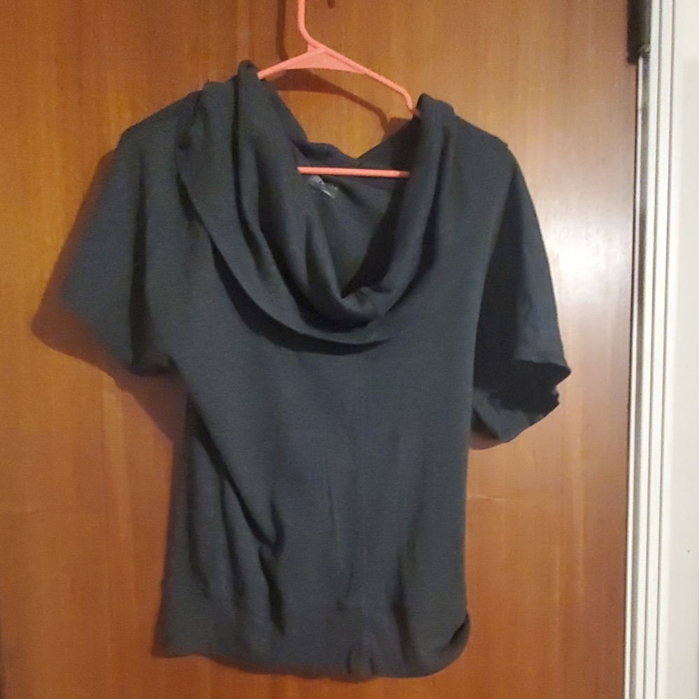 Shirt sleeve cow neck sweatshirt